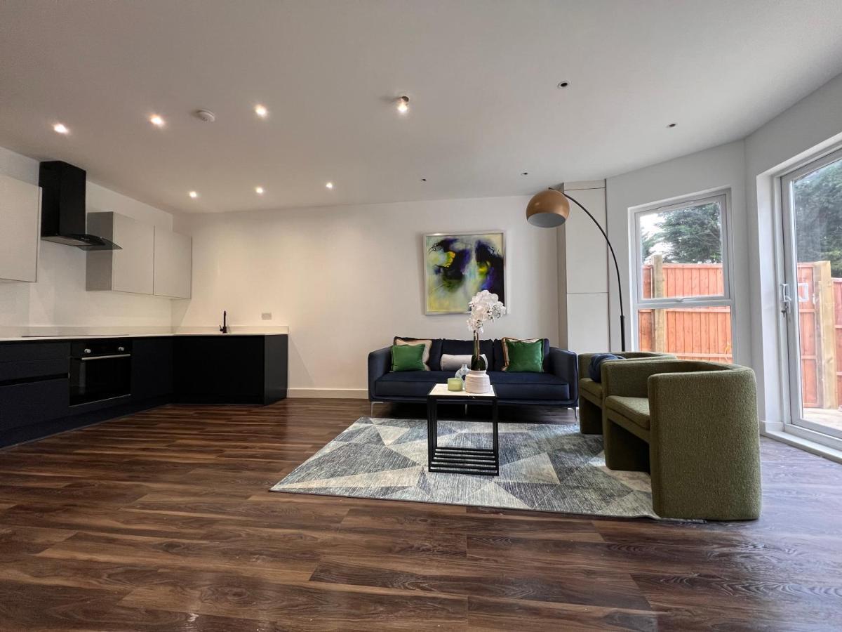 Apartamento Star London Finchley Road 3-Bed Escape With Garden Exterior foto